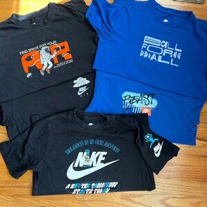 Nike T-shirts Youth XL